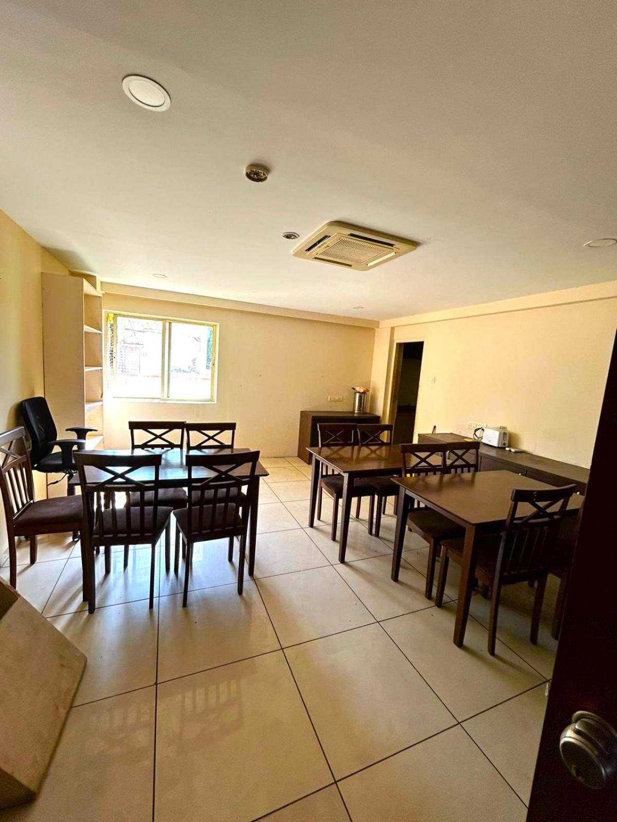 Aundh Elite Stay Pune Bagian luar foto