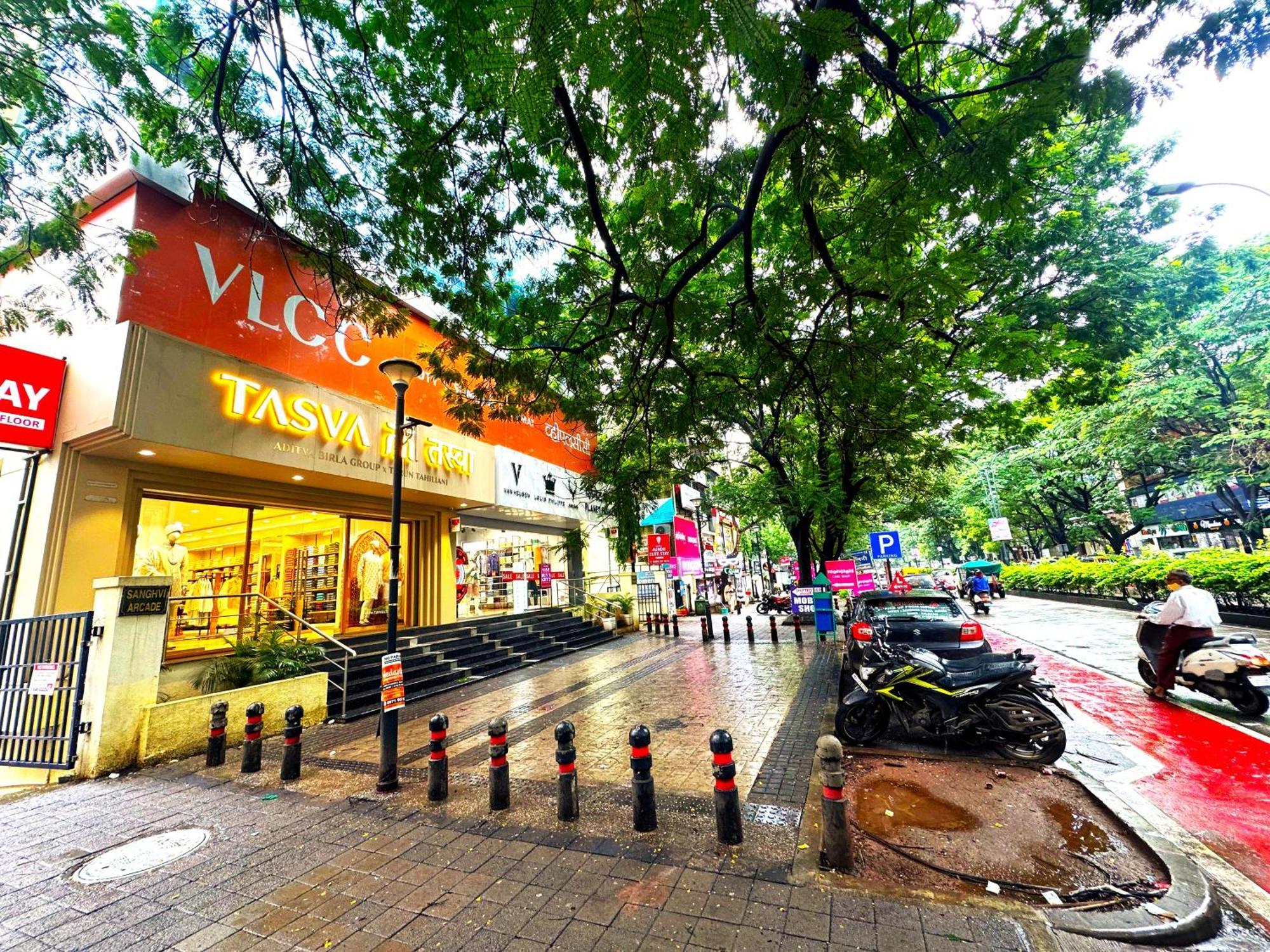 Aundh Elite Stay Pune Bagian luar foto